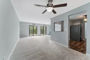 1505 E Central Rd, Arlington Heights, IL 60005 - Photo 8
