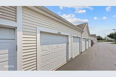 124 Bertram Drive #K, Yorkville, IL 60560 - Photo 2
