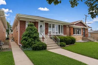 7539 W Strong Street, Harwood Heights, IL 60706 - Photo 2