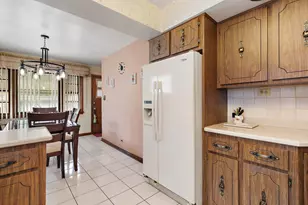 7539 W Strong St, Harwood Heights, IL 60706 - Photo 18