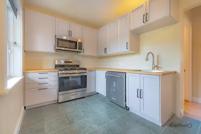 4408 N Long Avenue #1, Chicago, IL 60630 - Photo 6