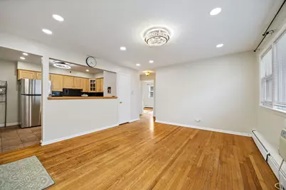 929 S Oak Park Avenue #3NW, Oak Park, IL 60304 - Photo 4