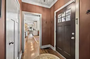 212 Gage Rd, Riverside, IL 60546 - Photo 2