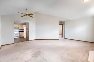 1272 Tennyson Ln, Naperville, IL 60540 - Photo 14