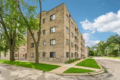 7335 Oakwood Avenue #2F, Lyons, IL 60534 - Photo 1