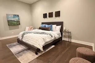 1224 W Ohio St, Chicago, IL 60642 - Photo 14