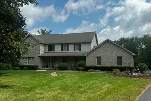 8N055 Secretariat Ct, Saint Charles, IL 60175 - Photo 1