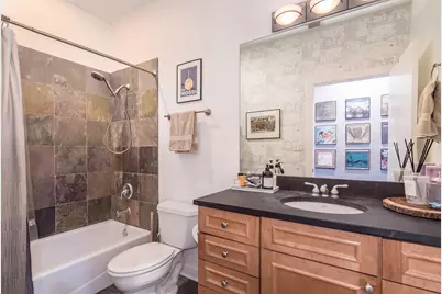 1319 N Wood Street #3C, Chicago, IL 60622 - Photo 10