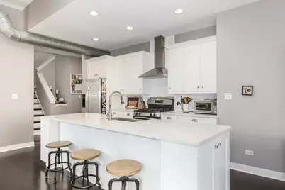 1319 N Wood Street #3C, Chicago, IL 60622 - Photo 4