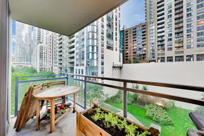 201 N Westshore Drive #407, Chicago, IL 60601 - Photo 28