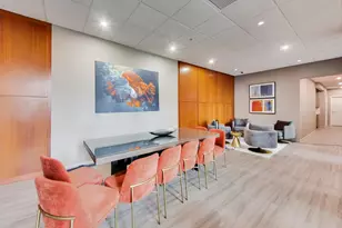 201 N Westshore Dr, Chicago, IL 60601 - Photo 34