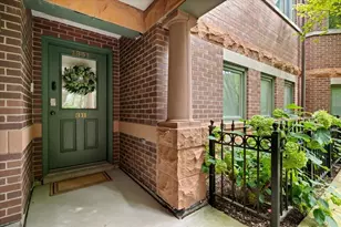 1351 W Altgeld St, Chicago, IL 60614 - Photo 2