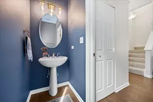 1351 W Altgeld St, Chicago, IL 60614 - Photo 18