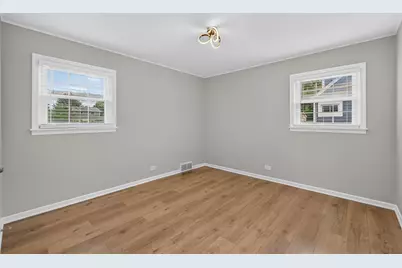 639 N Edgewood Avenue, Lombard, IL 60148 - Photo 16