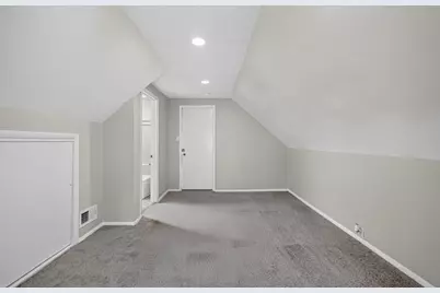 639 N Edgewood Avenue, Lombard, IL 60148 - Photo 22
