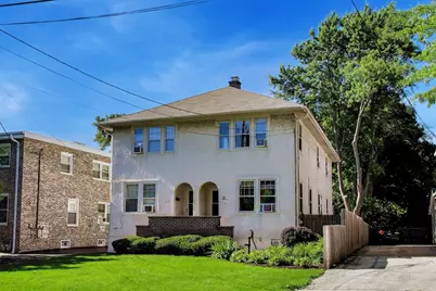 240 & 242 Highwood Avenue, Highwood, IL 60040 - Photo 2