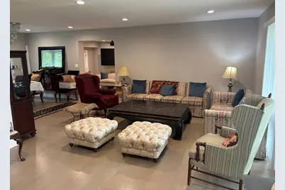 130 Birchwood Road, Northbrook, IL 60062 - Photo 2