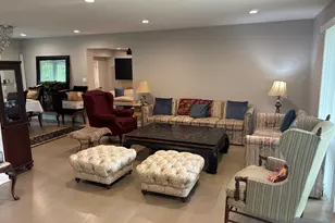 130 Birchwood Rd, Northbrook, IL 60062 - Photo 2