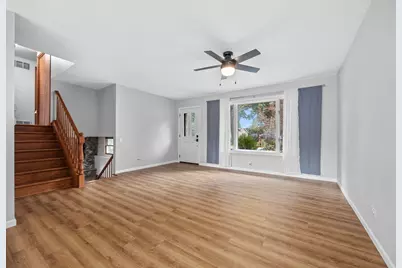 1017 N Timberlea Drive, Palatine, IL 60067 - Photo 12
