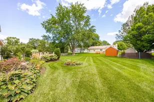 1017 N Timberlea Dr, Palatine, IL 60067 - Photo 30
