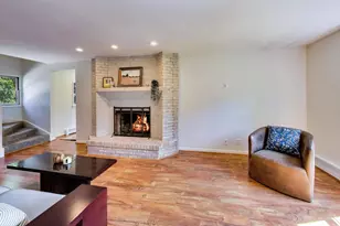 976 Highland Ave, Glen Ellyn, IL 60137 - Photo 6