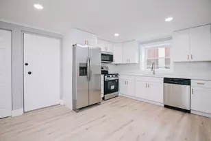 6634 W 95th St, Oak Lawn, IL 60453 - Photo 6