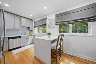 1521 S Indiana Ave, Chicago, IL 60605 - Photo 6