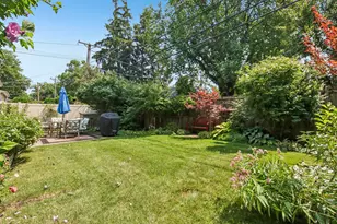 205 Glenview Rd, Glenview, IL 60025 - Photo 4