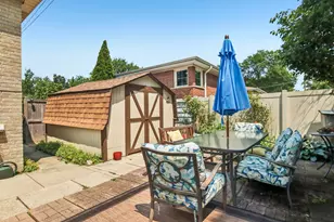 205 Glenview Rd, Glenview, IL 60025 - Photo 36