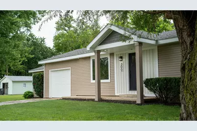 300 W Alabama Avenue, Casey, IL 62420 - Photo 4