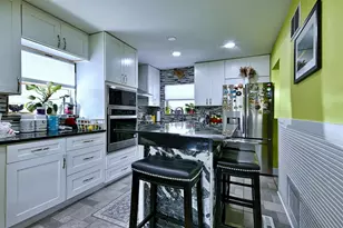 214 N William St, Mount Prospect, IL 60056 - Photo 6