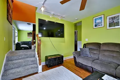 214 N William Street, Mount Prospect, IL 60056 - Photo 8