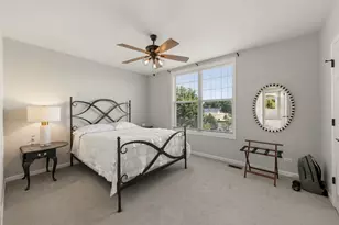231 N West St, Wheaton, IL 60187 - Photo 16