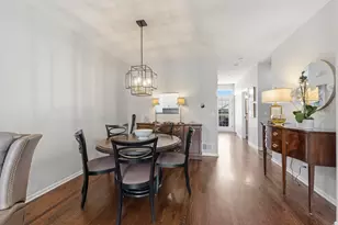 231 N West St, Wheaton, IL 60187 - Photo 10