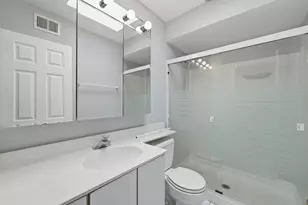 2206 N Burling St, Chicago, IL 60614 - Photo 24