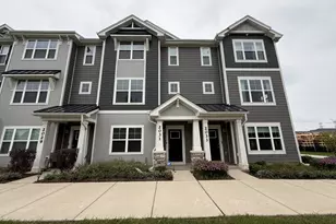2031 Sequoia Ave, Mundelein, IL 60060 - Photo 2