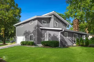 6S575 Bridlespur Dr, Naperville, IL 60540 - Photo 18