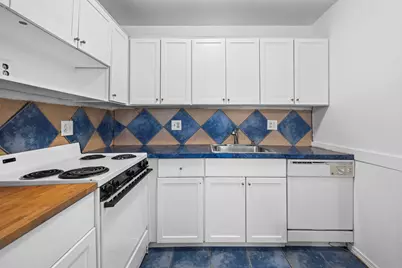 765 Grove Drive #103, Buffalo Grove, IL 60089 - Photo 10