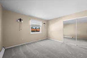 765 Grove Dr, Buffalo Grove, IL 60089 - Photo 12