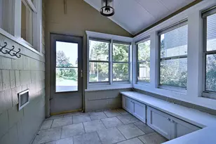 215 E Grantley Ave, Elmhurst, IL 60126 - Photo 40