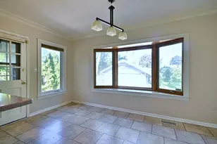 215 E Grantley Ave, Elmhurst, IL 60126 - Photo 22