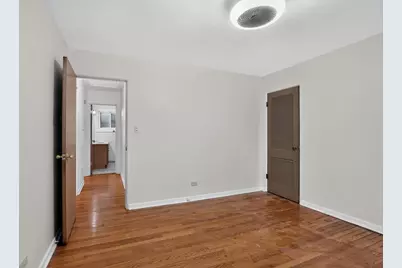 9231 N Lowell Avenue, Skokie, IL 60076 - Photo 10