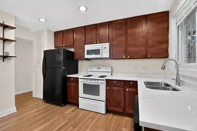 9231 N Lowell Avenue, Skokie, IL 60076 - Photo 6