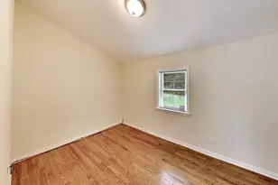 1355 Pleasant Pl, Montgomery, IL 60538 - Photo 12