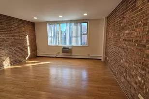 2250 N Lincoln Ave, Chicago, IL 60614 - Photo 6