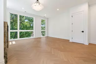 3329 N Whipple St, Chicago, IL 60618 - Photo 6