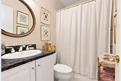 3200 N Lake Shore Drive #511, Chicago, IL 60657 - Photo 20