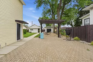 2621 Orchard St, Blue Island, IL 60406 - Photo 28