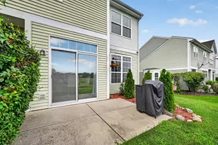 534 Pinebrook Dr, Bolingbrook, IL 60490 - Photo 36