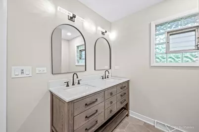 662 Orchard Court, Roselle, IL 60172 - Photo 20